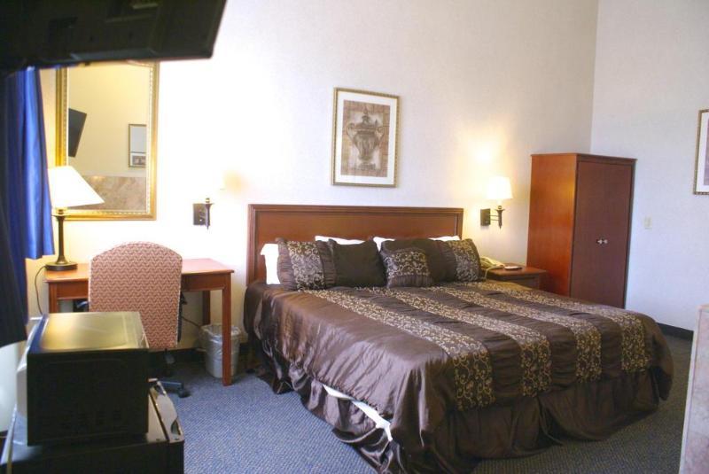 Raritan Hotel Edison Esterno foto