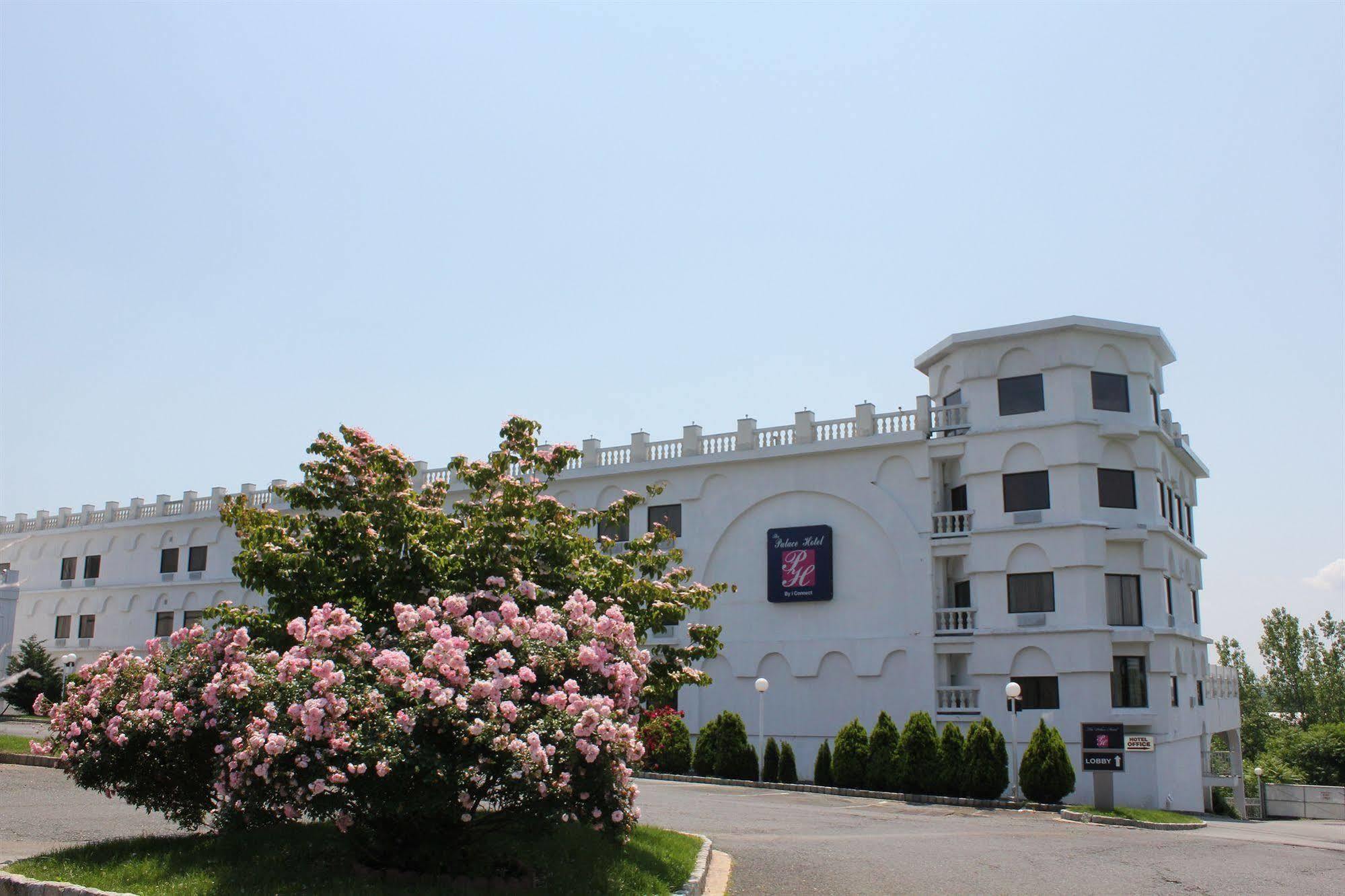 Raritan Hotel Edison Esterno foto