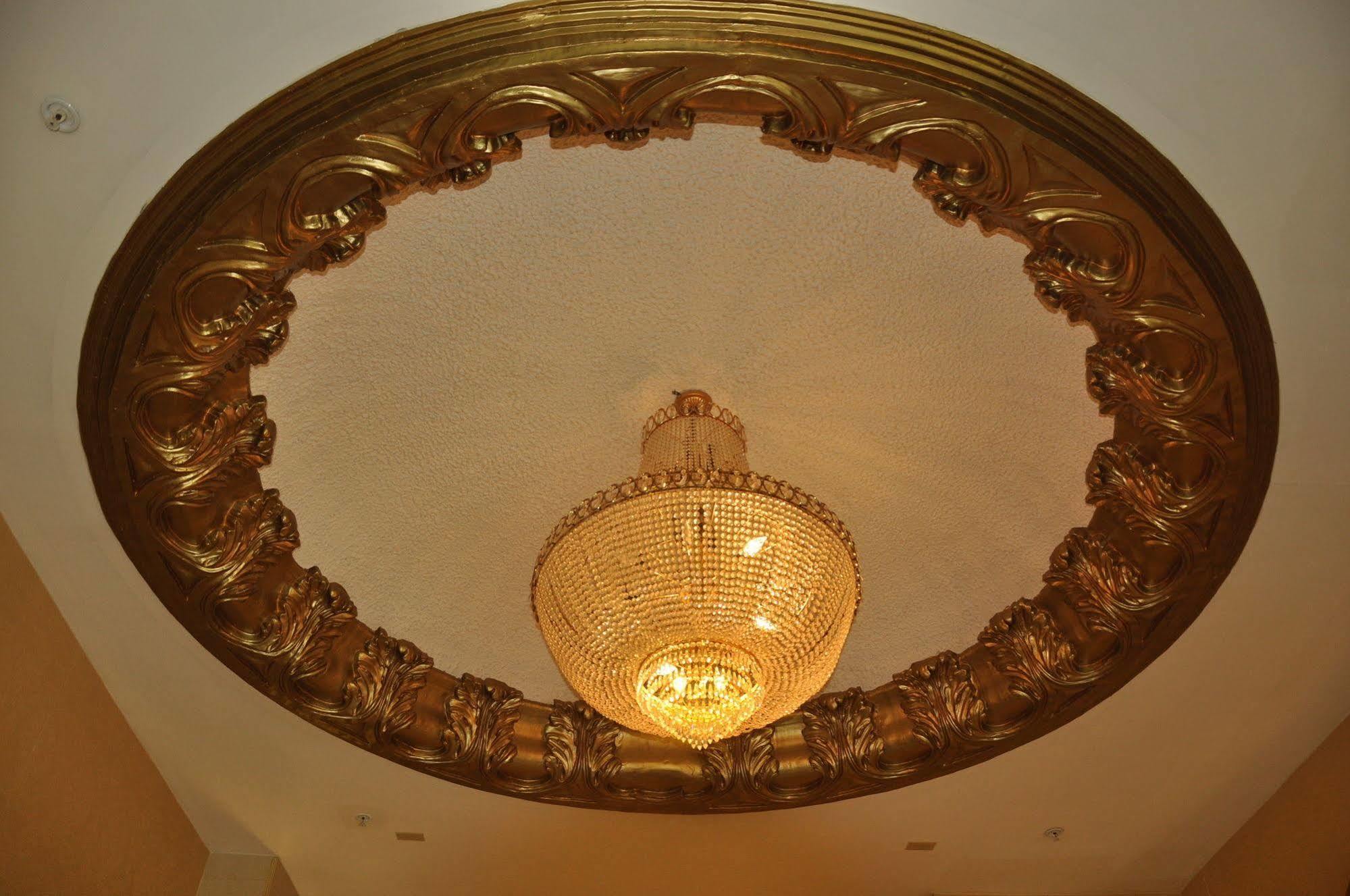Raritan Hotel Edison Esterno foto